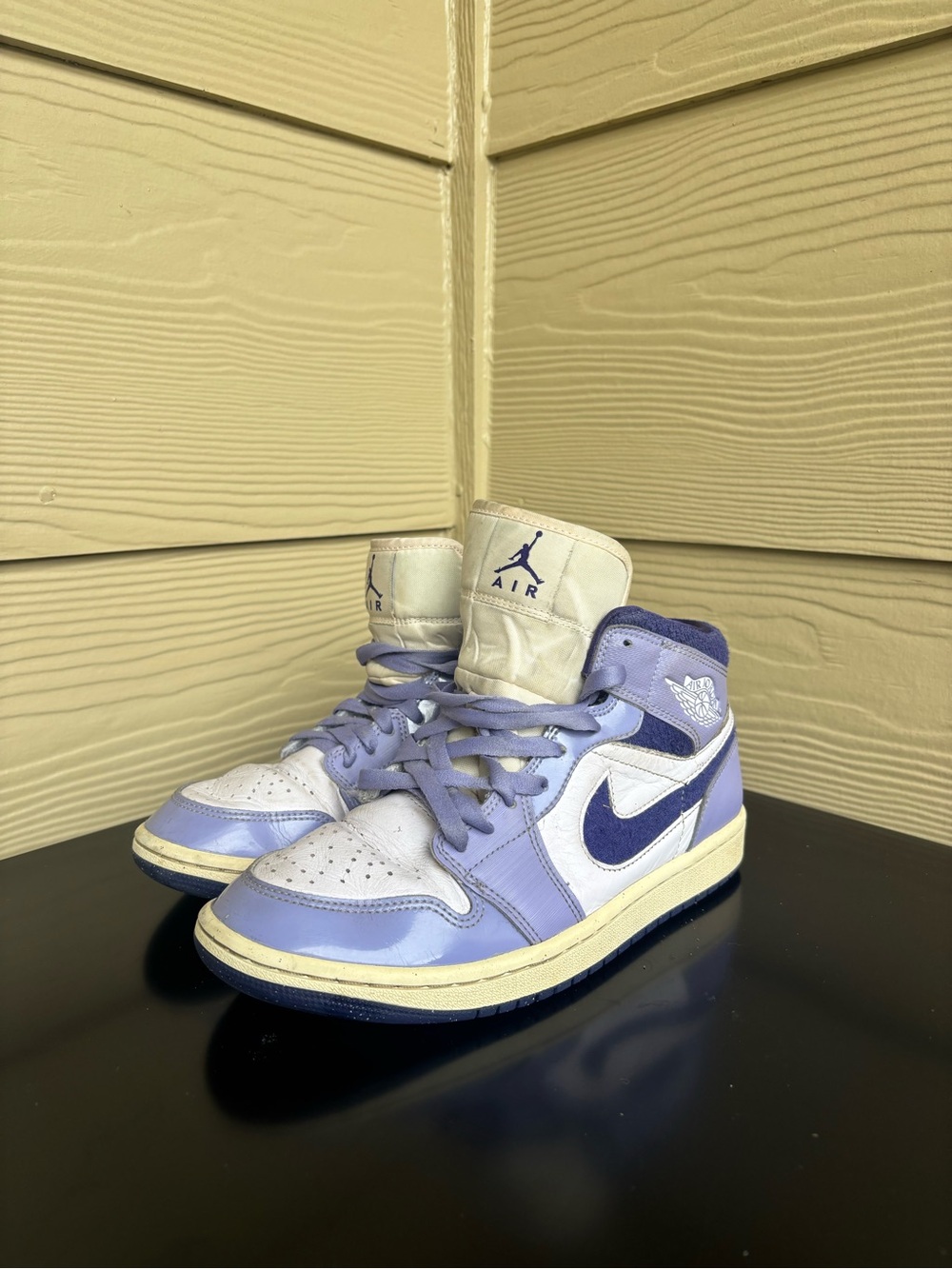 Nike Air Jordan 1 Mid Sneakers - Lavender, Navy, White